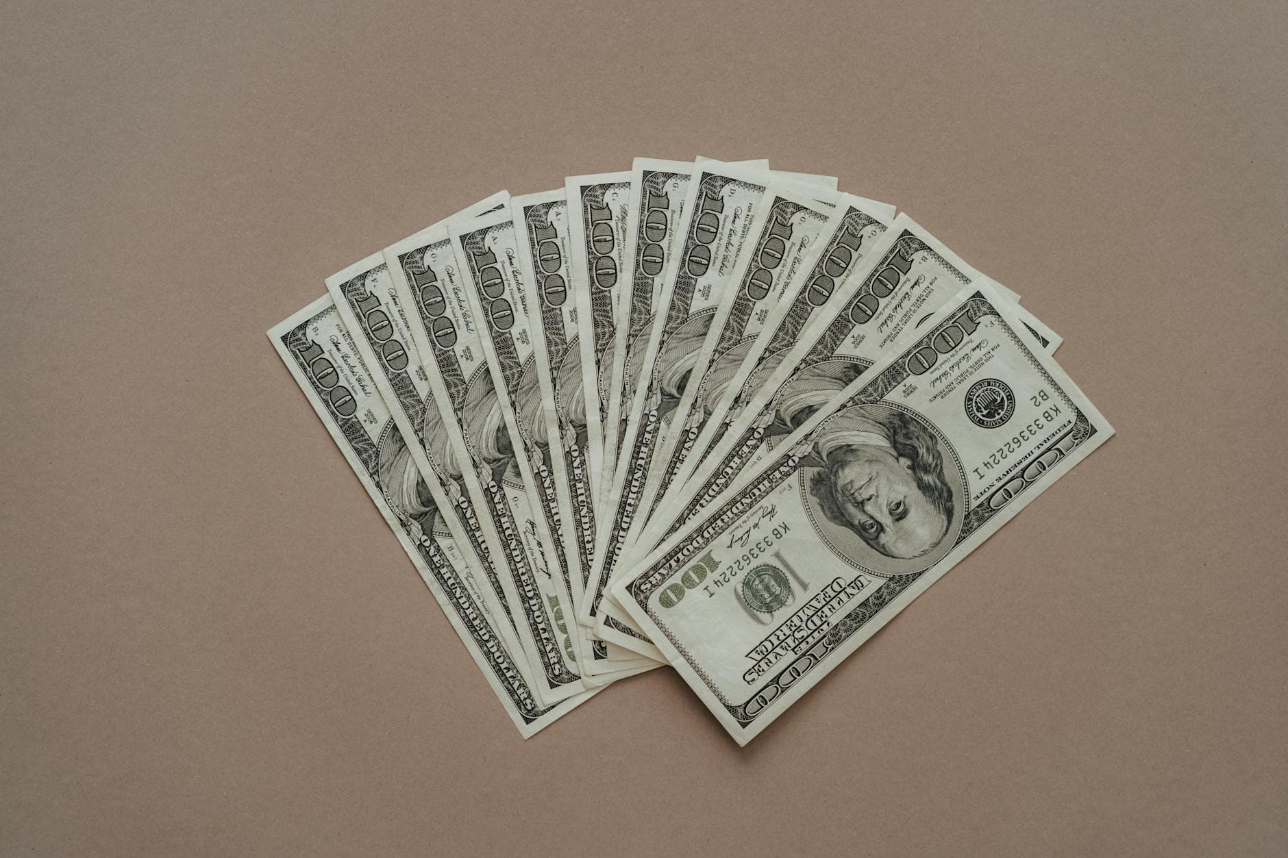 Fotos de stock gratuitas de 100 dolares, activo financiero, acumulación de riqueza