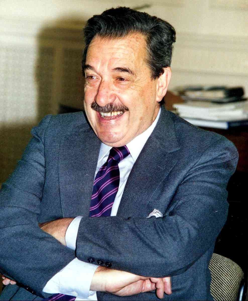 Raul_Alfonsin_1983