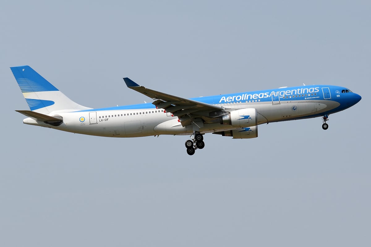 Aerolineas Argentinas, LV-GIF, Airbus A330-202
