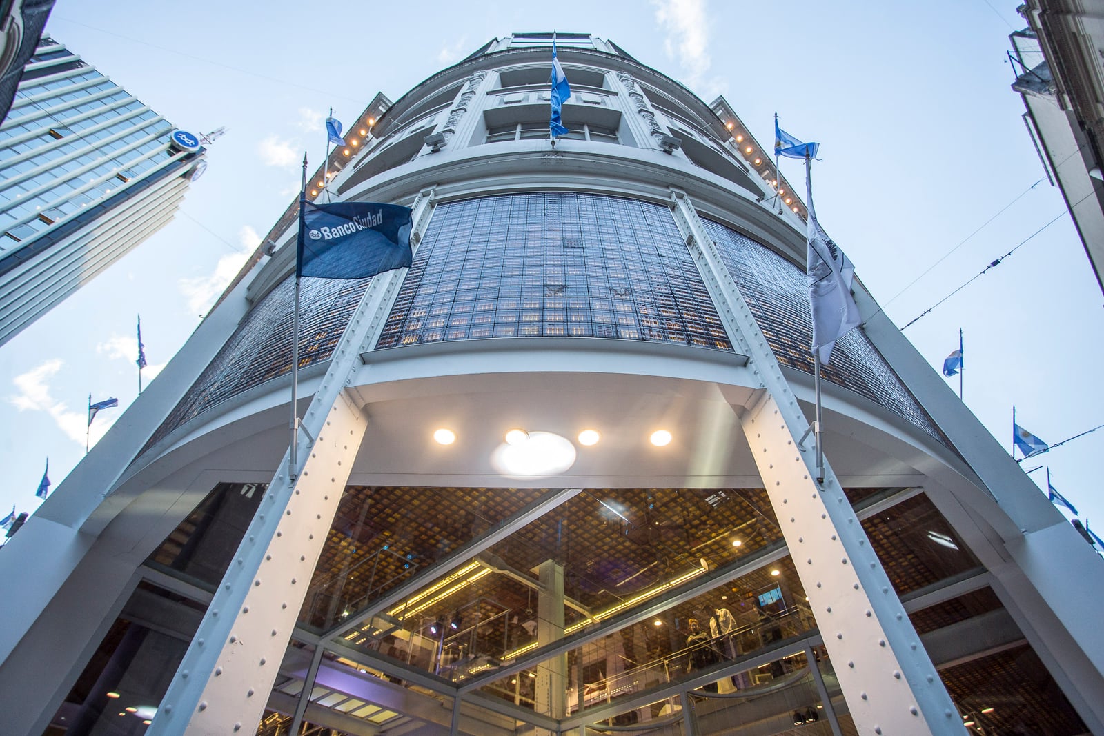 La sede central del Banco Ciudad, emblema arquitectónico de Buenos Aires, fue remodelada y puesta en valor en 2016