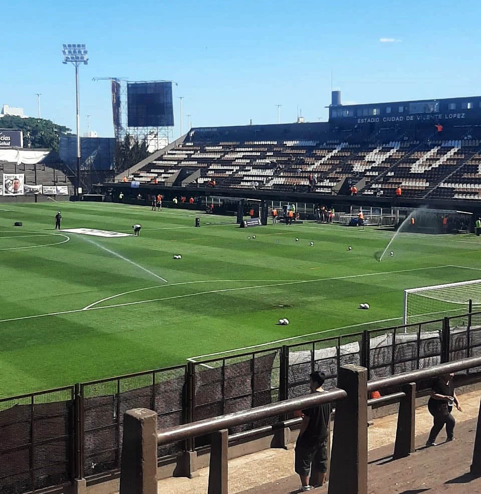 field and grandstand of Platense