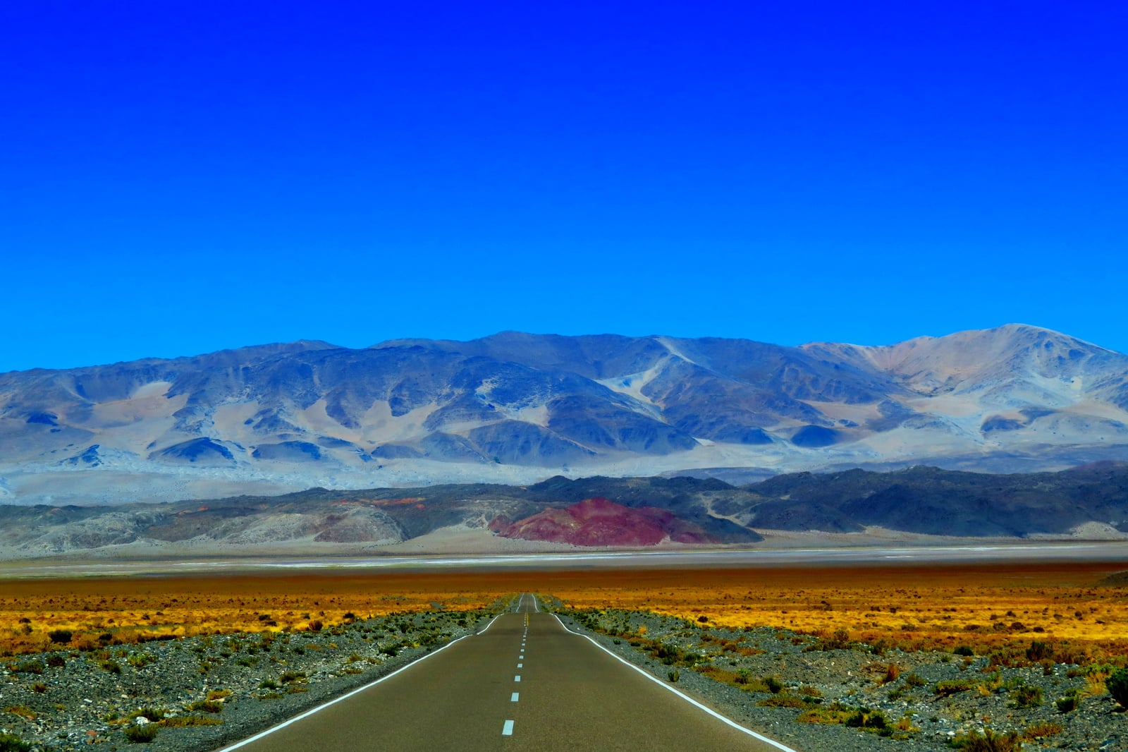 Camino a Campo de Piedra Pomez en Catamarca