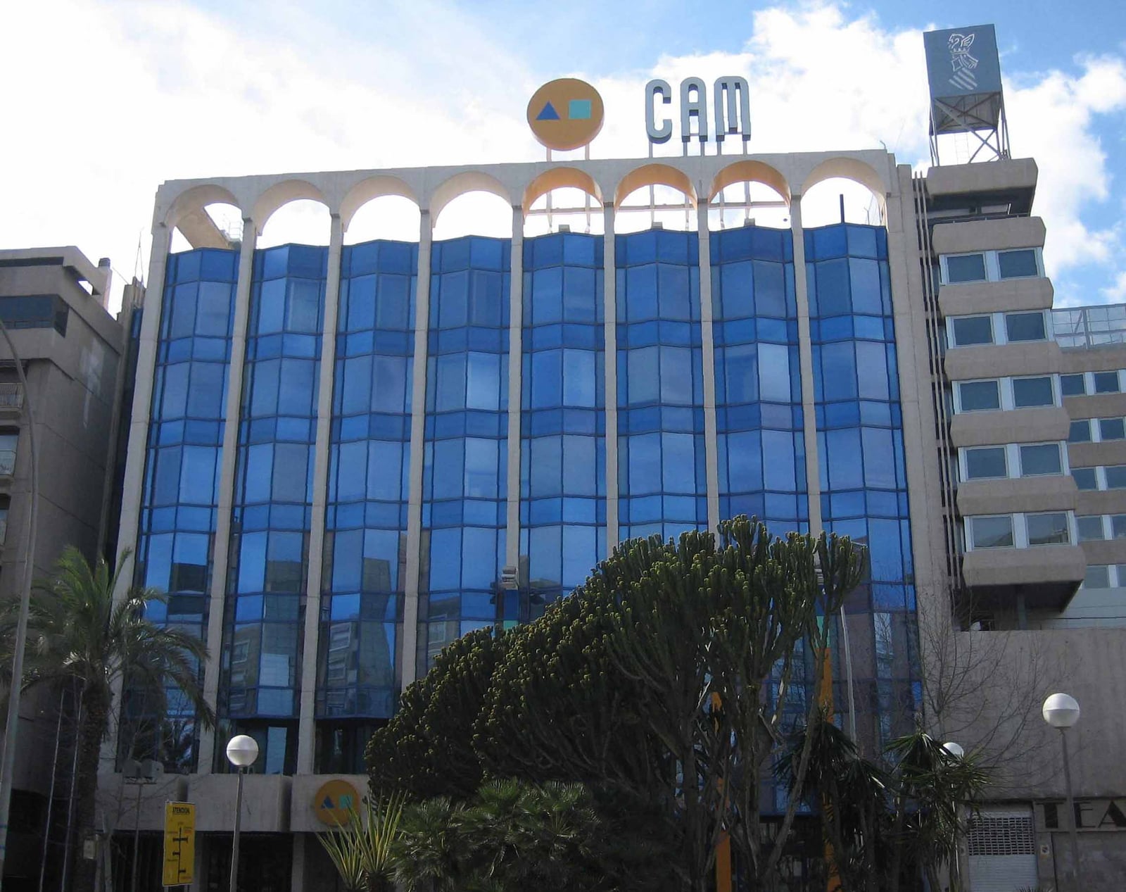 antigua caja de ahorros y actual fundación bancaria en España
