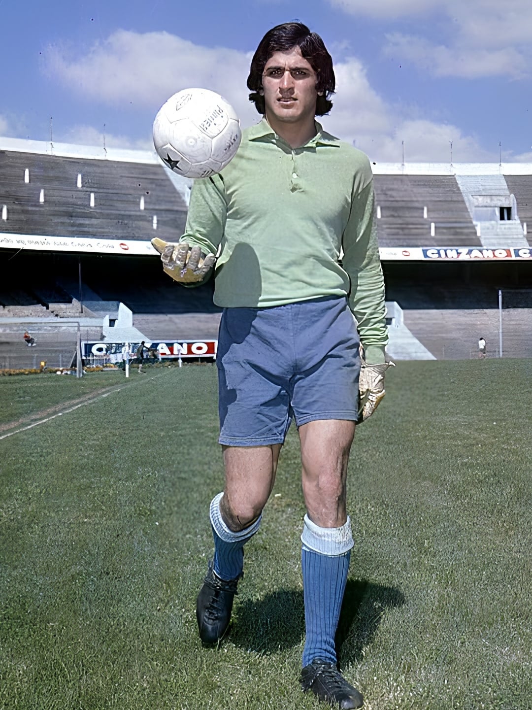 Ubaldo Fillol, arquero campeón con la selección de fútbol de Argentina, jugador del River Plate y Racing.