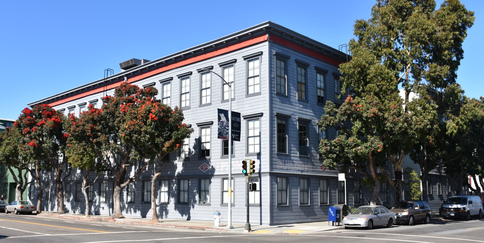 This is an image of a place or building that is listed on the National Register of Historic Places in the United States of America. Its reference number is 86003727 (Wikidata). The Pioneer Building in