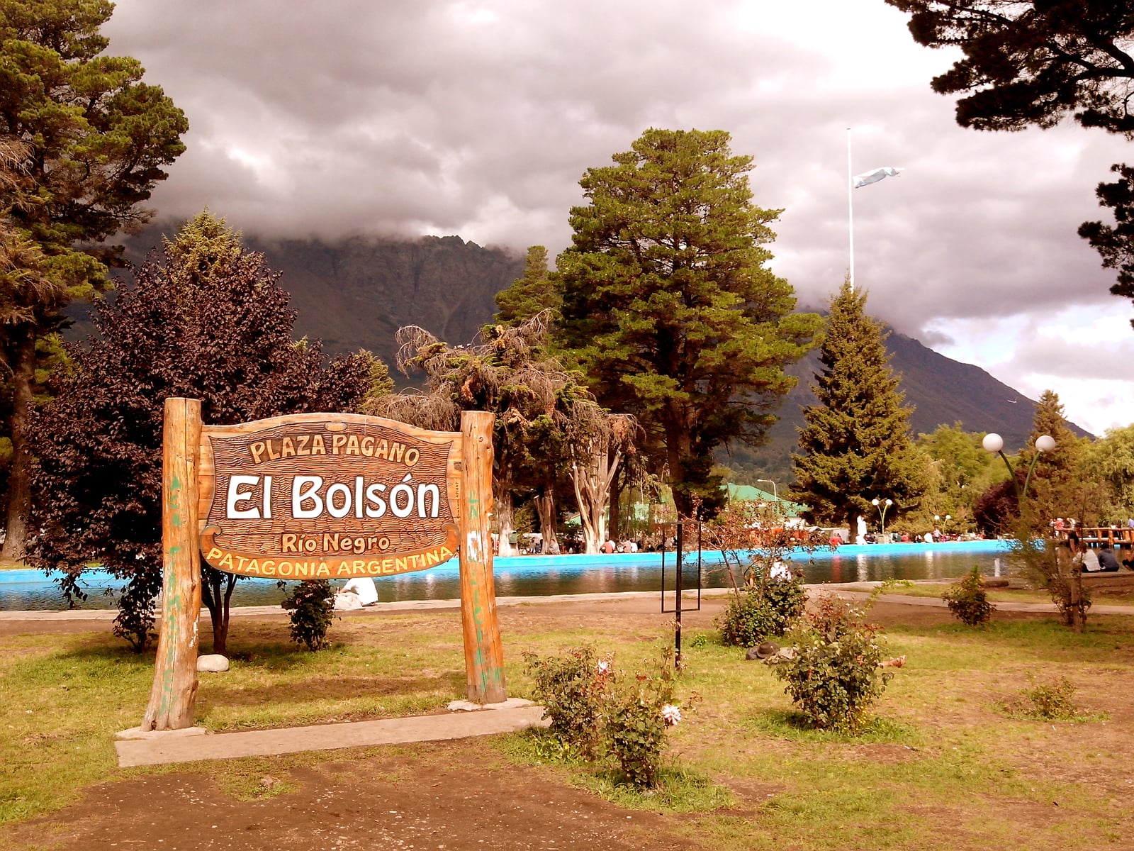 PLaza Pagano en El Bolzon, Rio Negro