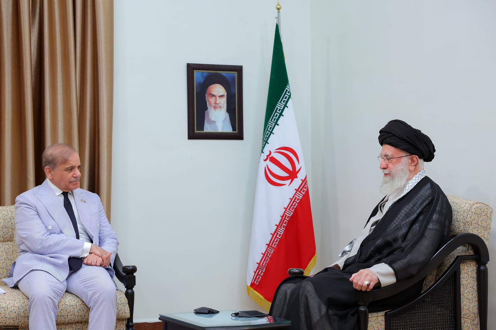 Pakistani Prime Minister Shehbaz Sharif and his accompanying delegation met with Ayatollah Ali Khamenei, the Supreme Leader of the Islamic Revolution, on Monday evening.