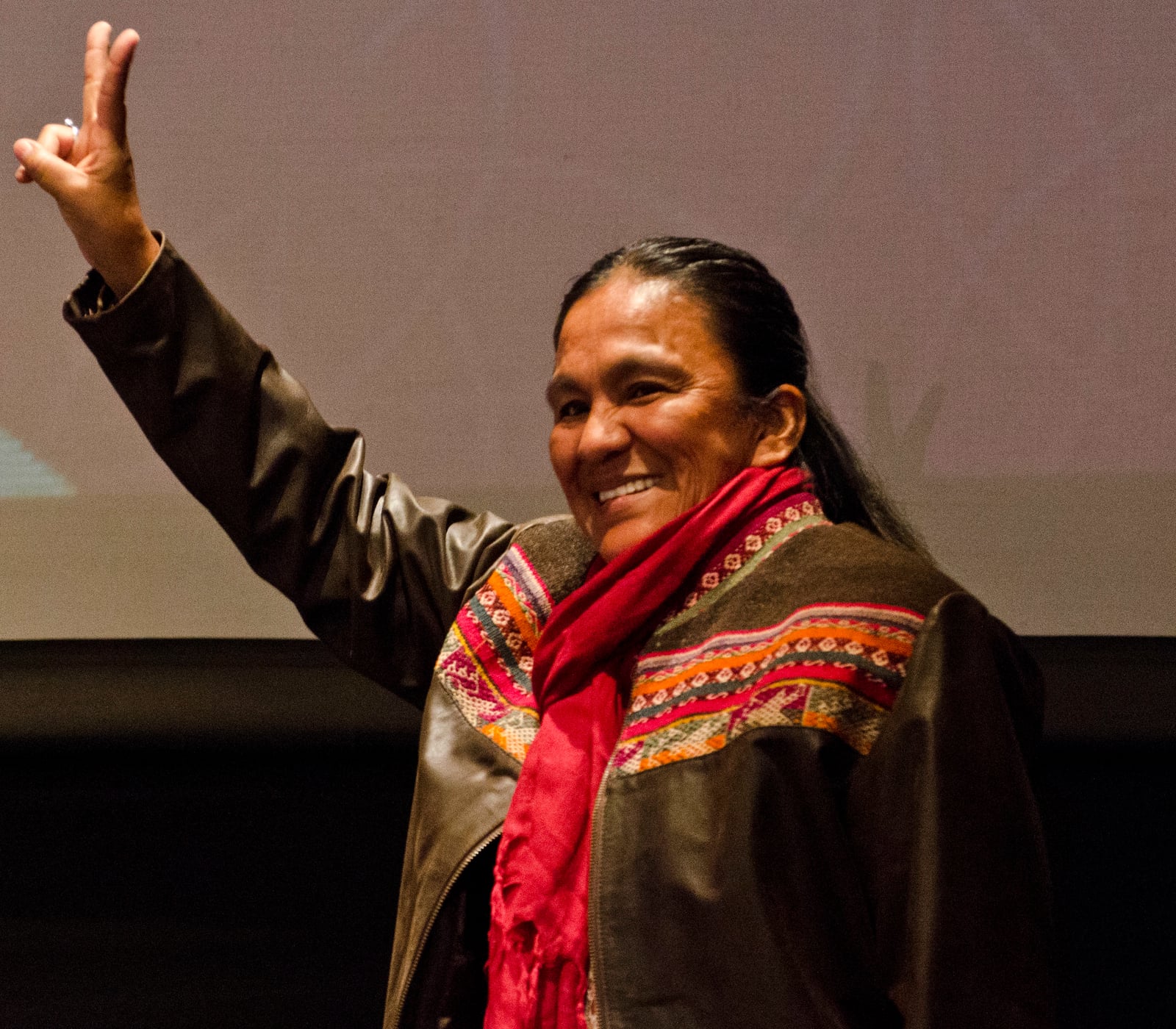 San Miguel de Tucumán, 6 de julio de 2015 – En el marco del “ Foro por una Nueva Independencia, Nacional y Latinoamericano ” que se lleva a cabo en el Teatro San Martín se realizó la mesa “Con mujeres