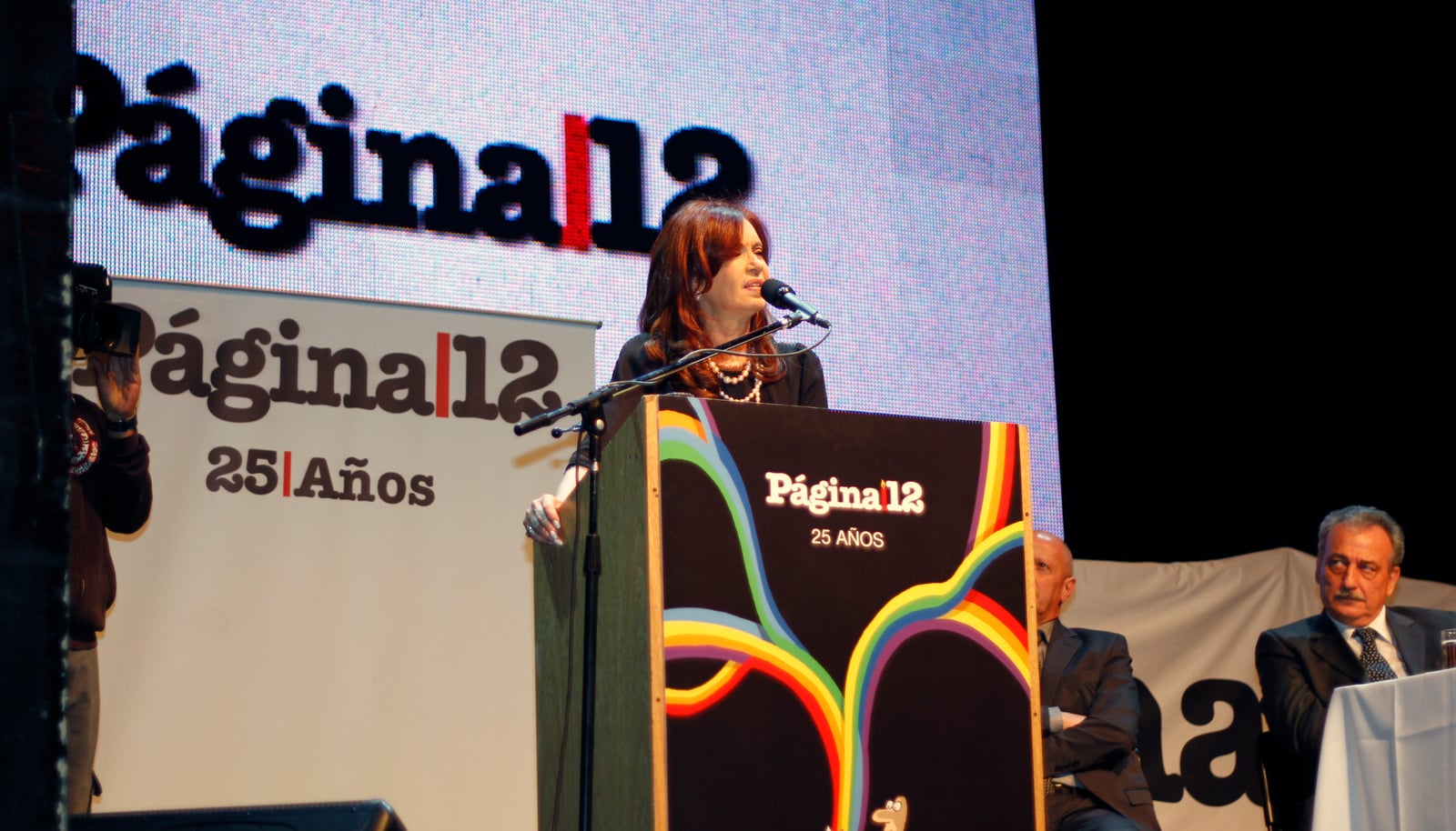 Presidenta de la Nación, Cristina Fernández de Kirchner, en el 25 aniversario de la fundación del diario Página/12, en el CCM Haroldo Conti.