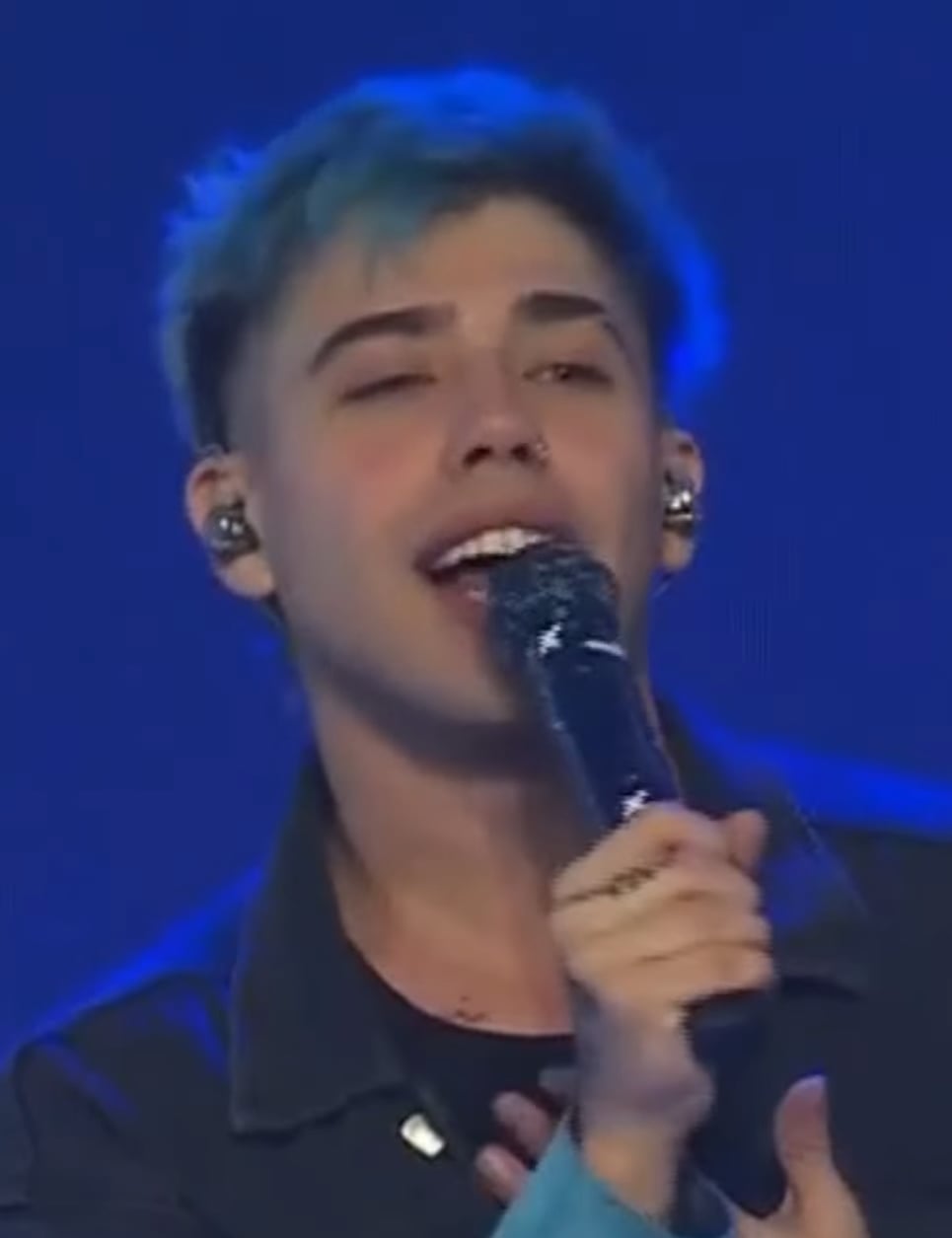 Luck Ra performing live in March 2025