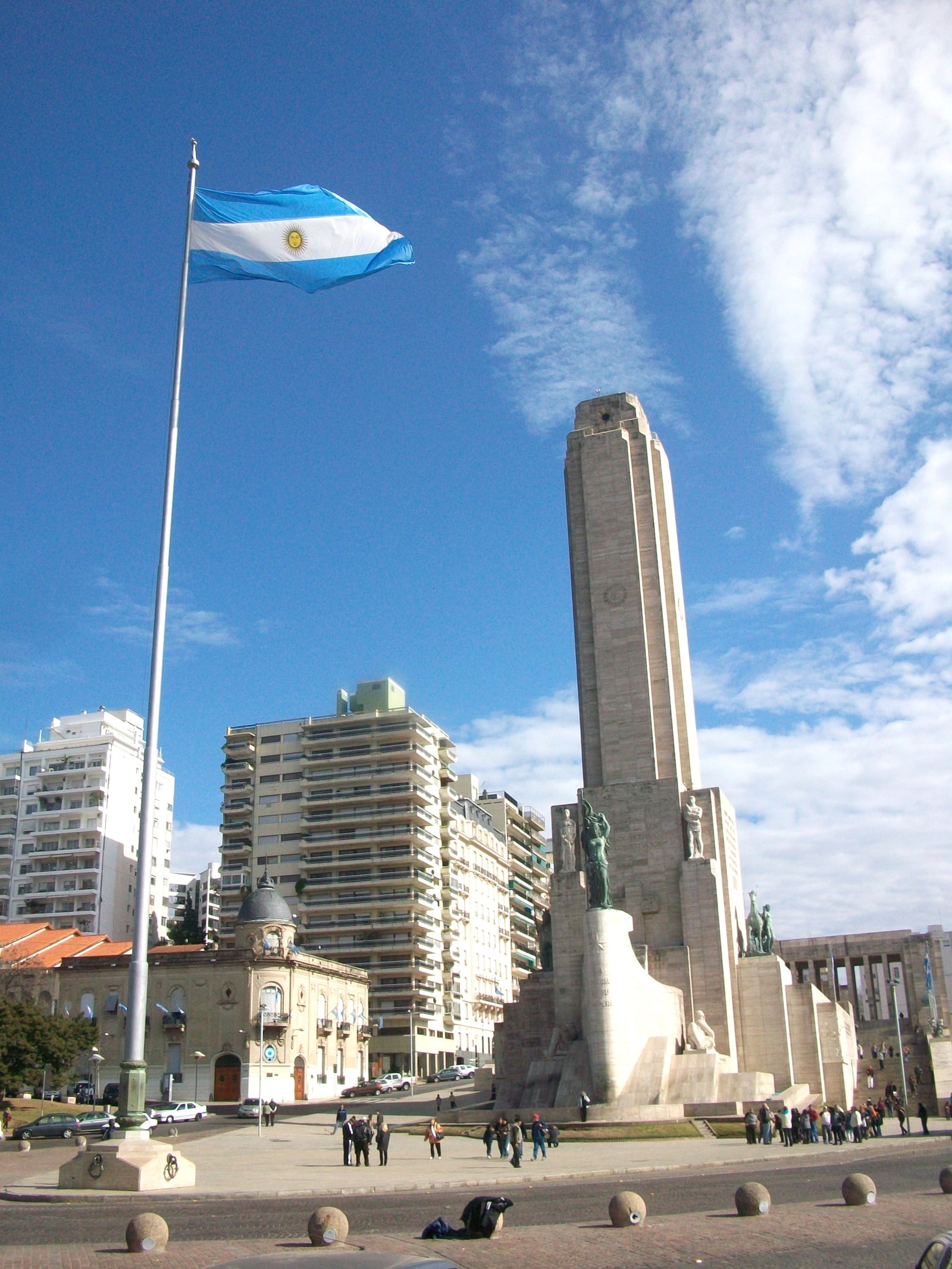 This is a photo of an Argentine monument identified by the ID