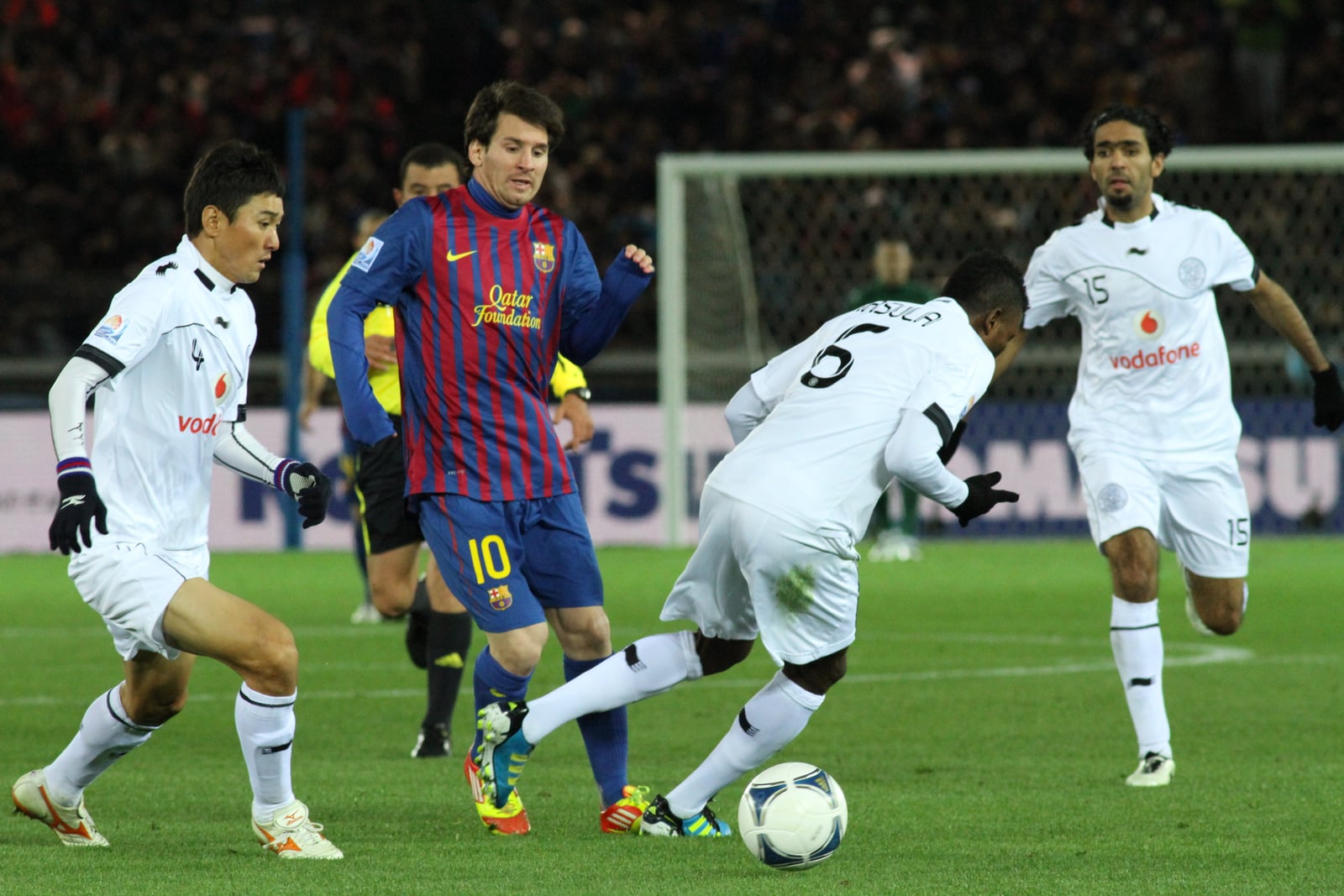 2011 FIFA Club World Cup FC Barcelona vs Al Sadd.jpg