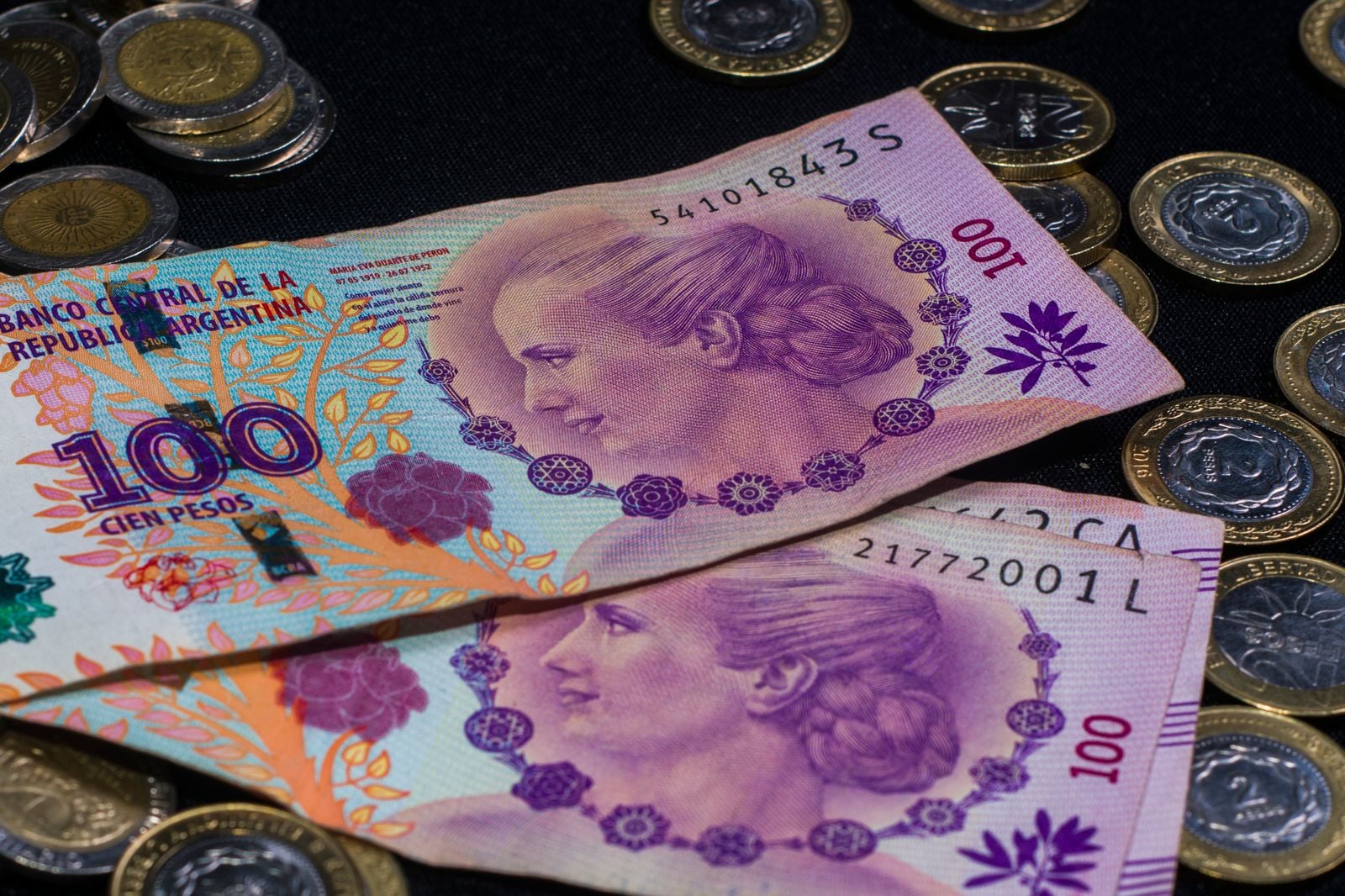 Billetes de pesos argentinos
