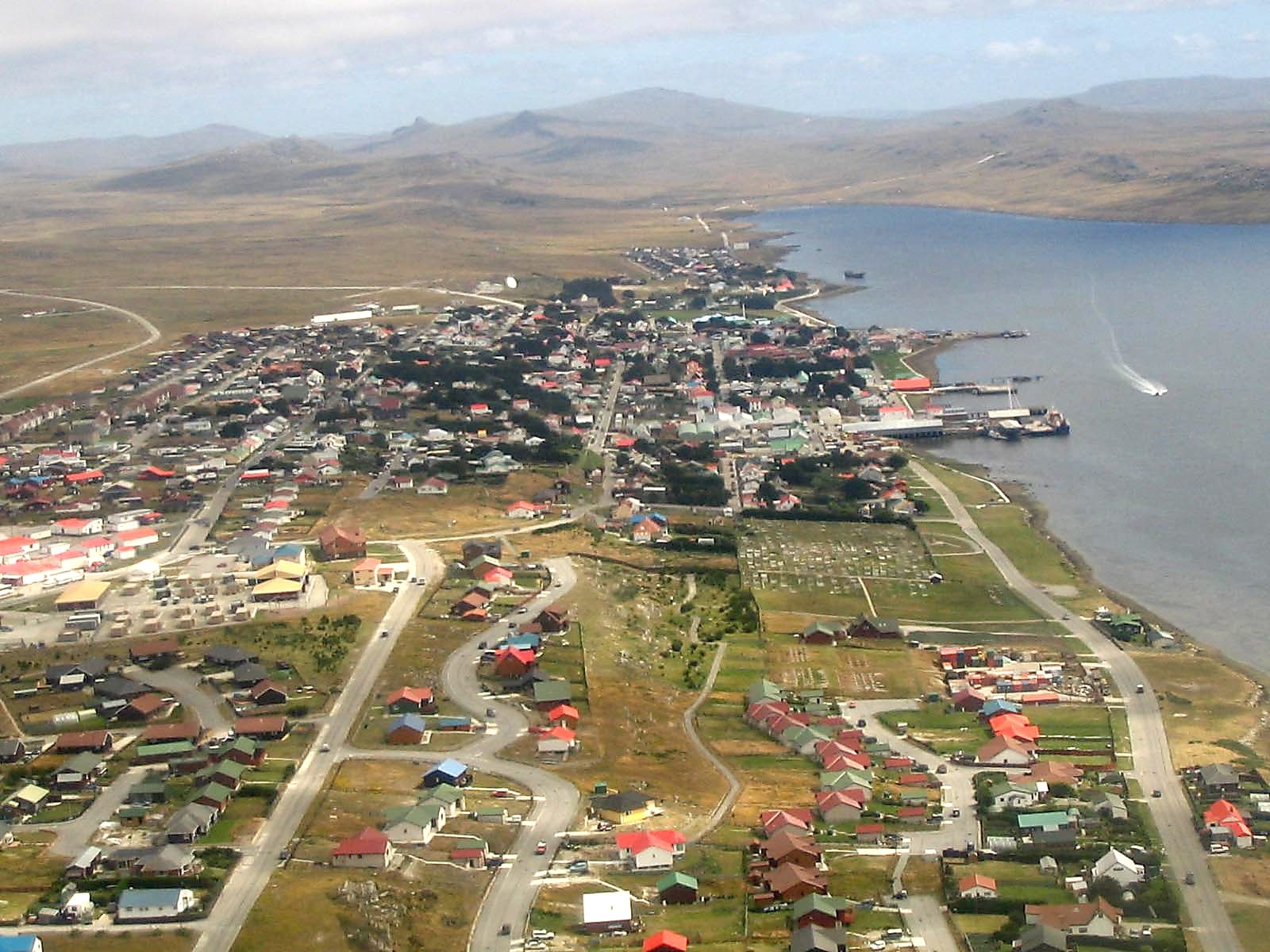 Stanley, capital of the Falkland Islands, from the air in 2005