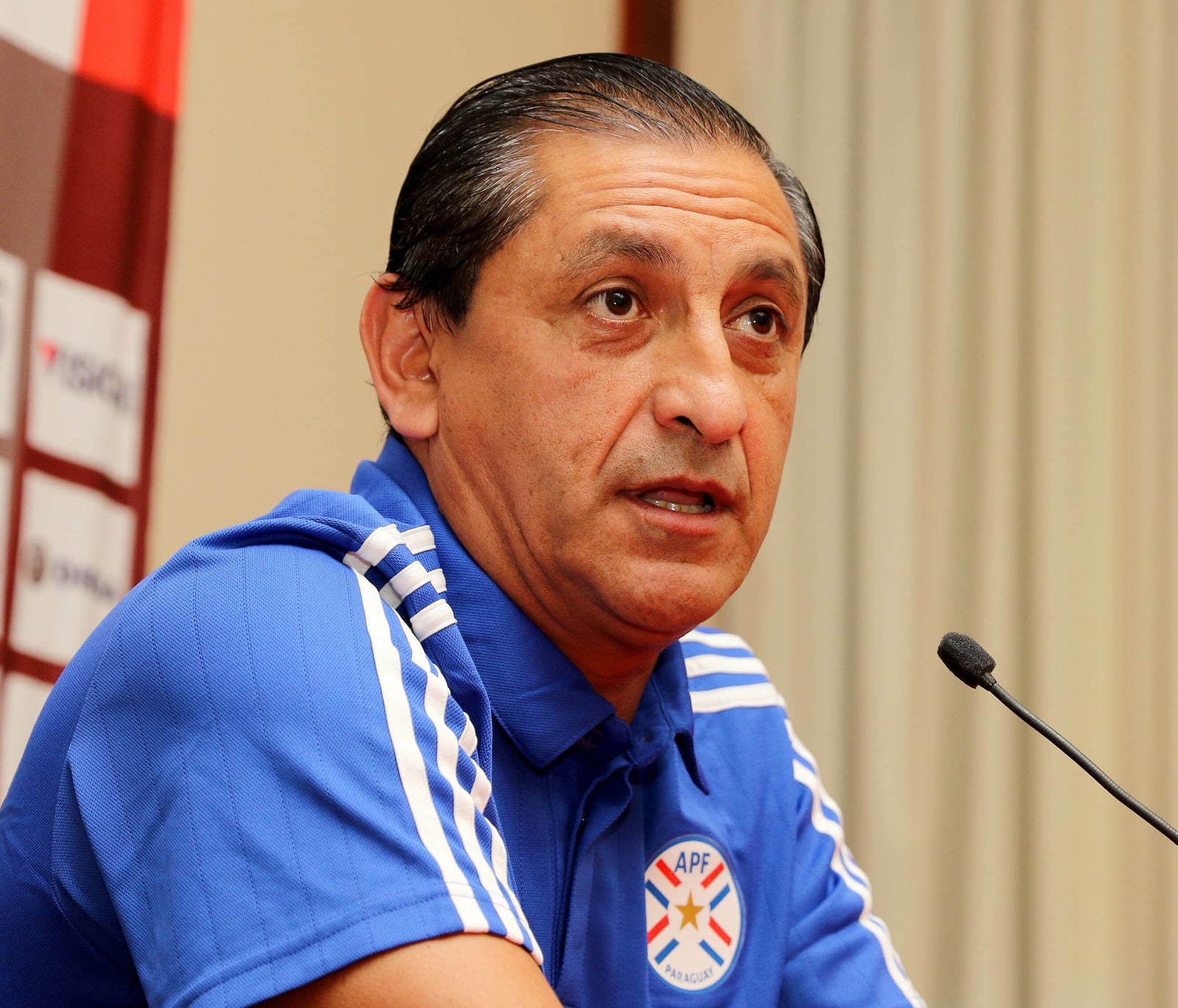 Guayaquil 23 de marzo del 2016 (Andes).-Ramón Díaz, director técnico de la selección paraguaya de fútbol, durante la rueda de prensa que ofrecio en Guayaquil. Foto:Andes/César Muñoz