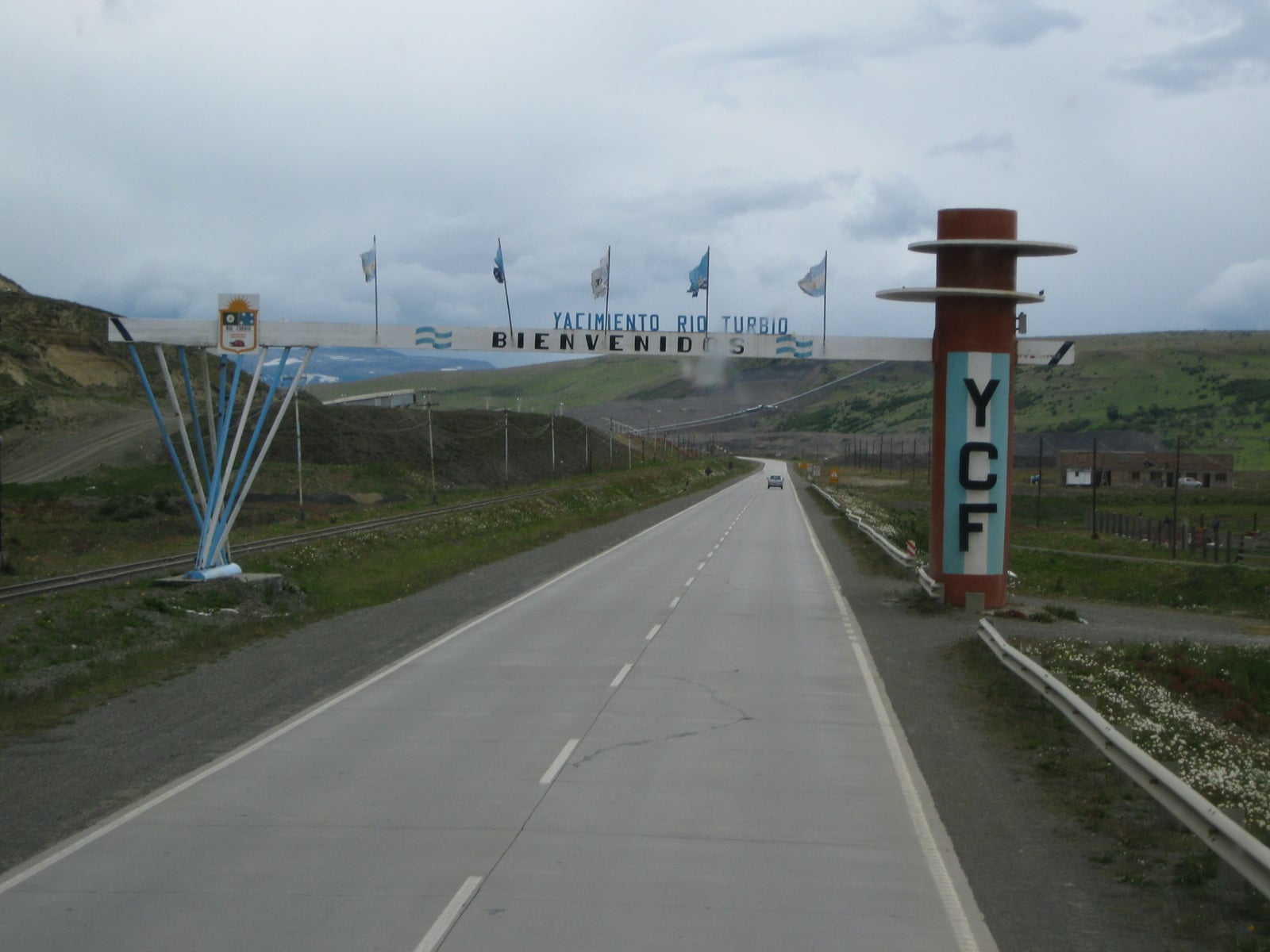 Entrance of Yacimientos Río Turbio