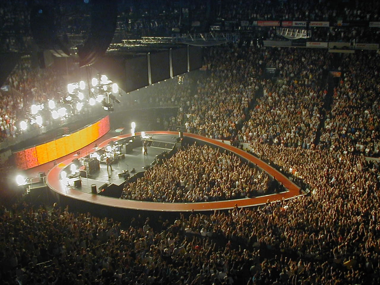 Photo from the U2 Elevation Tour stop in Philadelphia, PA on 12 June 2001 at the (then) First Union Center (now Wells Fargo Center).