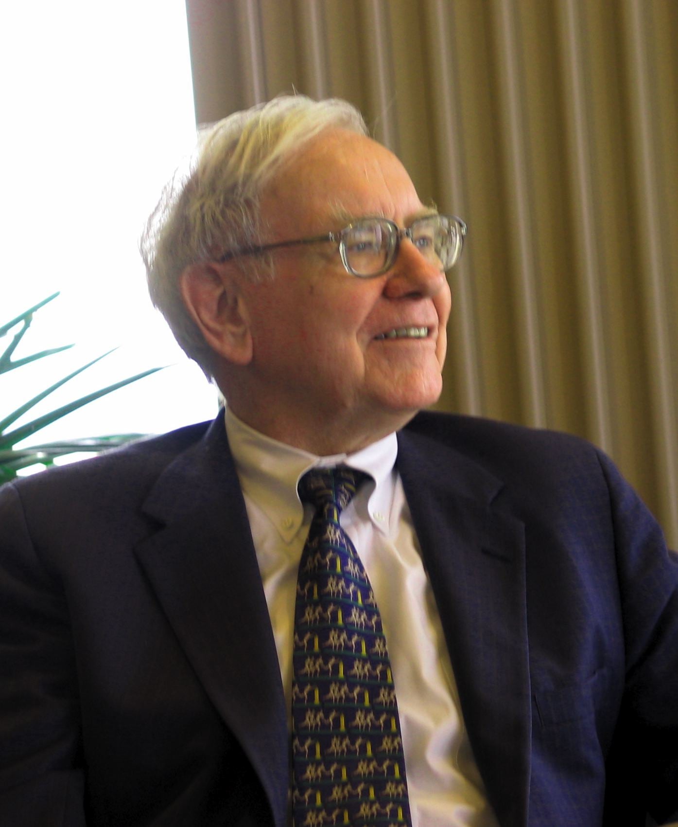 Warren Buffett speaking to a group of students from the University of Kansas School of Business